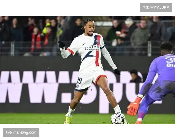巴黎圣日耳曼主场迎战摩纳哥，卫冕冠军冲击联赛十连胜